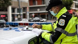 Flyover: “Βροχή” κλήσεων για παράνομη στάθμευση στη Θεσσαλονίκη