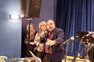 Ο Αντιδήμαρχος Θεμιστοκλής Κοσμίδης στην κοπή πίτας του Πολιτιστικού Συλλόγου Στενημαχιτών "Ο Άγιος Τρύφων"