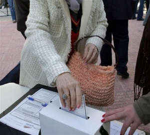 Μπροστά 14,6 μονάδες η ΝΔ δείχνει νέα δημοσκόπηση