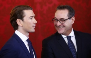 Αυστρία: Με αντιφασιστικές διαμαρτυρίες η ορκωμοσία της κυβέρνησης