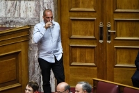 Βαρουφάκης: Αντικρούει τον Καμμένο με στοίχημα τη μηχανή του