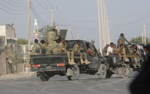 Σομαλία: Τουλάχιστον 210 νεκροί και χιλιάδες εκτοπισμένοι από τις συγκρούσεις στη Σομαλιλάνδη