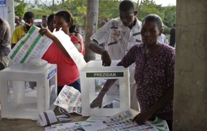 Κάλπες στην Αϊτή: Σε κλίμα αβεβαιότητας οι πολίτες