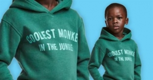 <div>Η H&amp;M ζητά δημόσια συγνώμη για ρατσιστική διαφήμιση</div>