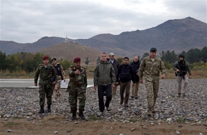 Δέσμευση Στόλτενμπεργκ για στήριξη του στρατού στο Αφγανιστάν