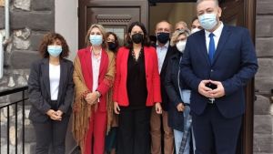 Κεραμέως από Θεσσαλονίκη: «Η βία δεν έχει καμία θέση στα σχολεία»
