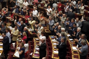 «Ανταρσία» κατά Τσίπρα στην Πολιτική Γραμματεία του ΣΥΡΙΖΑ