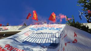ΑΠΘ: Ολοκληρώθηκε η κατάθεση στεφάνων στο μνημείο του Πολυτεχνείου