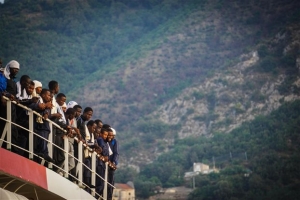 Ακροδεξιά ομάδα ναύλωσε πλοίο για να «επιτηρήσει» το προσφυγικό