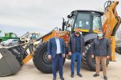 Με JCB, σάρωθρο και λεωφορείο για ΑμεΑ ενισχύεται ο στόλος οχημάτων του δήμου Κιλκίς