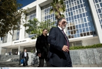 Κυβέρνηση: «Ο κ. Πανούσης οφείλει εξηγήσεις αντί να μοιράζει διαλόγους»