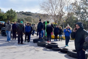 Κυβέρνηση: Οι αντιδράσεις στα hot spot επιβαρύνουν τις τοπικές κοινωνίες