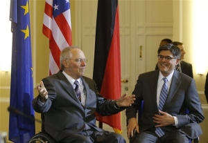 Τηλεφωνική επικοινωνία Σόιμπλε - Λιου για την Ελλάδα