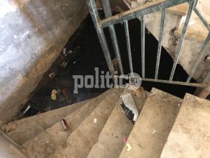 Δ. Κορδελιού – Ευόσμου: Τριτοκοσμικές συνθήκες σε συγκρότημα πολυκατοικιών με φόντο διακίνηση παράνομων μεταναστών (vid)