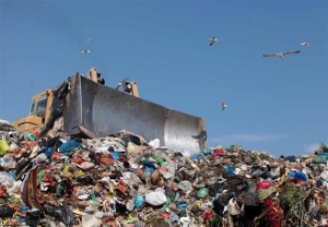 Θολό τοπίο στο ΧΥΤΑ με απόβλητα-προϊόντα προς καταστροφή