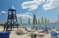 Παραλίες χωρίς ναυαγοσώστες
