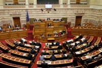 Στην Ολομέλεια το νομοσχέδιο για την αδειοδότηση επιχειρήσεων
