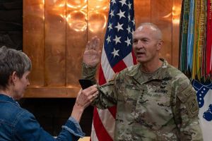 Σοκ στις ΗΠΑ: Ο υπουργός Άμυνας απολύει τον στρατηγό Ράντι Τζορτζ εν μέσω πολέμου με το Ιράν