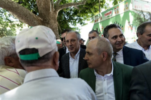 Ο Ιντζέ έθεσε ζήτημα ανταλλαγής των δύο ελλήνων στρατιωτικών με τους «8»