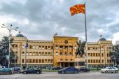 Βόρεια Μακεδονία: Έσπασαν τα τζάμια βουλγαρικού πολιτιστικού συλλόγου στην Οχρίδα