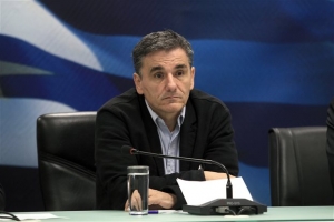 Προσπάθεια για μετάθεση στο επόμενο πακέτο μέτρων