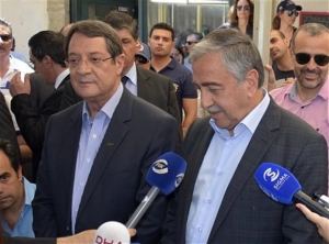 Ανταστασιάδης - Ακιντζί: Αγωνιζόμαστε για τη δικαιότερη δυνατή λύση