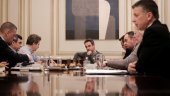 Ευρεία σύσκεψη υπό τον πρωθυπουργό για την κατάσταση σε Έβρο και νησιά