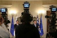 Ασφυκτικές οι πιέσεις σε Αθήνα και Λευκωσία εν όψει Γενεύης