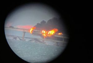 Ρωσία: Τρεις νεκροί από την έκρηξη στη γέφυρα της Κριμαίας