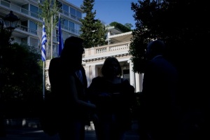 Φαντάσματα αποσταθεροποίησης βλέπει το Μαξίμου - Επίθεση κατά του προέδρου της ΝΔ