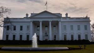 Απουσία συνάντησης Τραμπ-Ζελένσκι αυτήν την εβδομάδα, αναφέρει ο Λευκός Οίκος