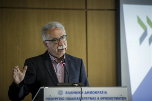 Γαβρόγλου: Ενίσχυση των ΑΕΙ με 1.500 νέους επιστήμονες
