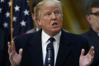 Τραμπ: «Οι μουσουλμάνοι πρέπει να «καρφώνουν» υπόπτους για τρομοκρατία»