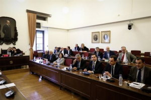 Περιμένει την «καυτή πατάτα» της Novartis η Τουλουπάκη
