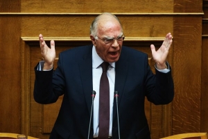 Λεβέντης: Η κυβέρνηση θέλει να προβάλει μια εικονική πραγματικότητα