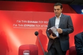 Τσίπρας στους Financial Times: «Θέλω να παραμείνει η Ελλάδα στο ευρώ»