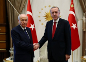 Μόνος θεσμός ο μονοκράτορας Ερντογάν