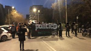 Θεσσαλονίκη: Πορεία για τη γυναικοκτονία στην οδό Παπάφη (pics &amp; vids)