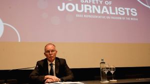 Jan Braathu: Σημαντικές οι πρωτοβουλίες της Ελλάδας στον τομέα της ενημέρωσης – Εξαιρετική η ίδρυση του ICSJ