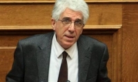 Απάντηση Παρασκευόπουλου σε Κουμουτσάκο
