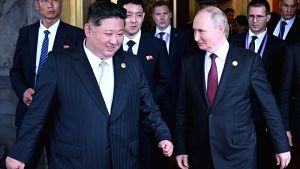 Δεσμεύσεις Κιμ Γιονγκ Ουν για αμέριστη στήριξη στον Βλ. Πούτιν