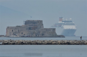 Πως το προσφυγικό επηρέασε την κρουαζιέρα το 2015