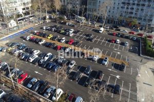 Ξεκινά η διαμόρφωση είκοσι ακινήτων που θα μετατραπούν σε ελεύθερα πάρκινγκ