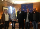 Με μέλη της ΔΑΚΕ Ναυπηγείων Ελευσίνας συναντήθηκε ο Π. Καμμένος