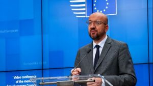 Μισέλ: Επιτάχυνση των εμβολιασμών και της διαδικασίας έγκρισης των εμβολίων