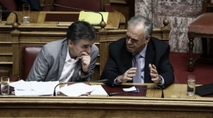 Κυβερνητικές αντιφάσεις φρενάρουν τις επενδύσεις