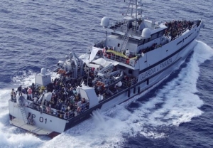 Προειδοποιητικά πυρά από σουηδικό πλοίο κατά σκάφους του ιταλικού Ναυτικού