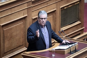 Κουτσούμπας: Διμέτωπη σκληρή επίθεση κατά ΣΥΡΙΖΑ-ΑΝΕΛ και ΝΔ