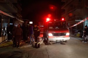 Θεσσαλονίκη: Πήρε φωτιά μονοκατοικία στη Δορκάδα