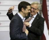 Η Ε.Ε. υπέρ του «χαλαρού» ύφους του Γιούνκερ στην Ρίγα